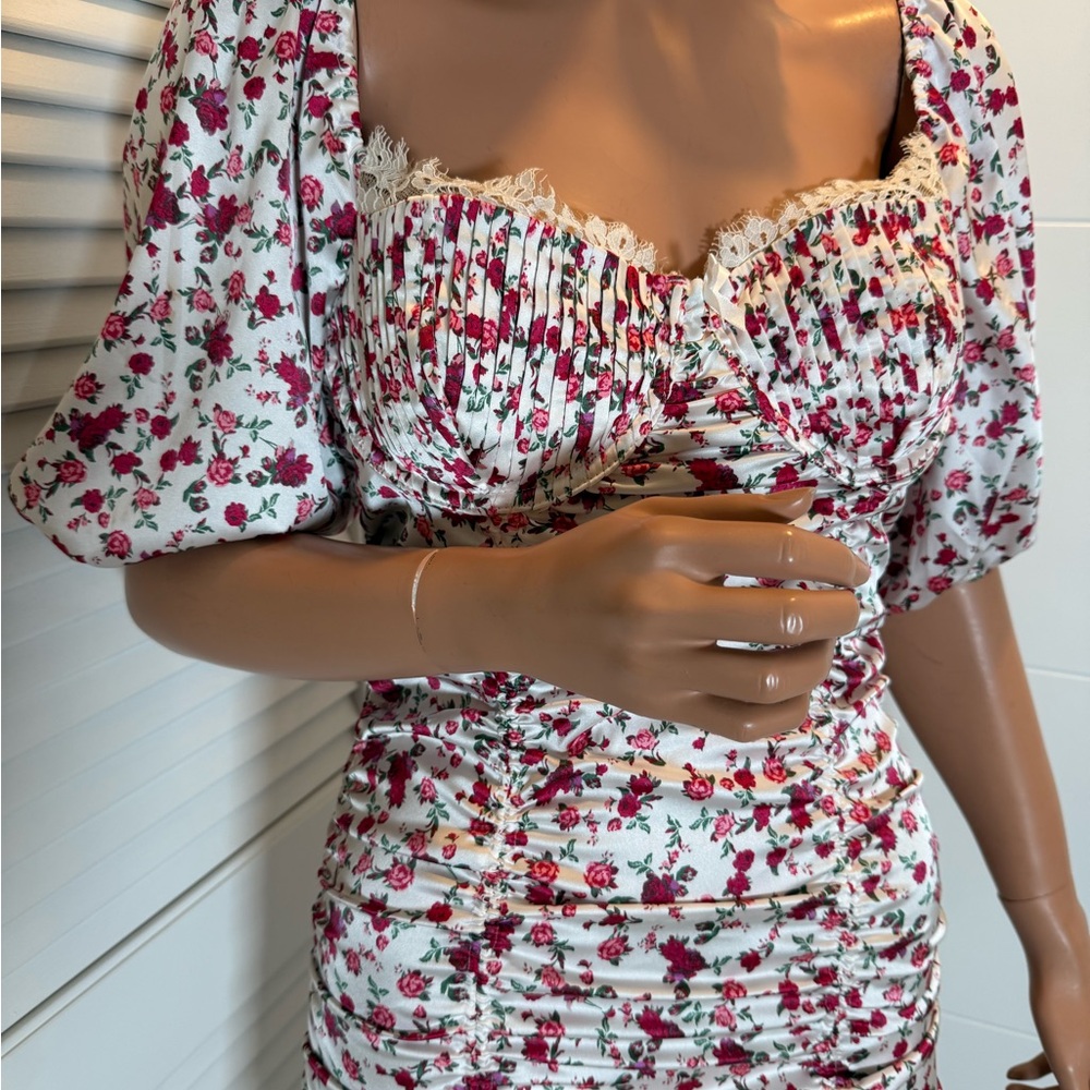 For Love & Lemons Floral Ruched Dress size medium - Picture 14 of 15